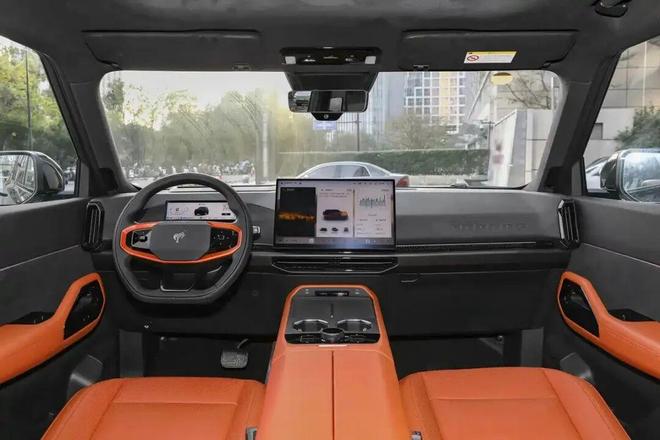 :12月19日正式上市!瓦力游戏试玩福特新车官宣(图2) :12月19日正式上市!瓦力游戏试玩福特新车官宣(图2)